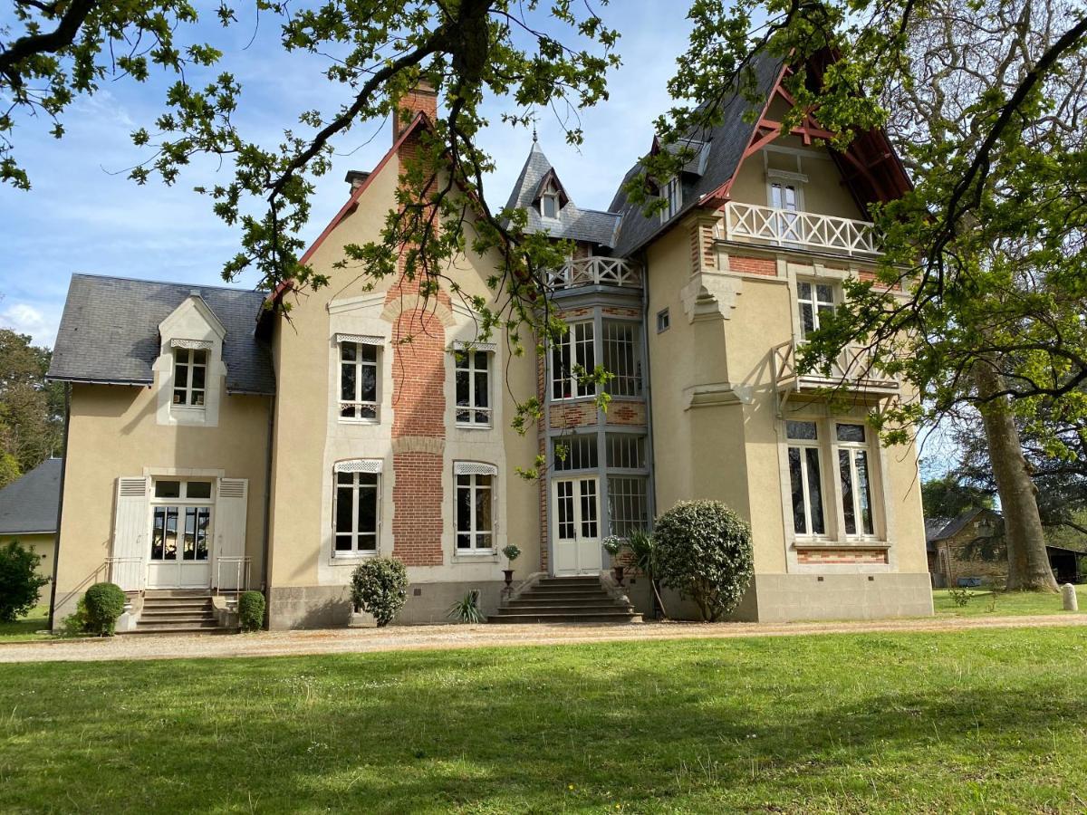 Château de la Coudraie Changé Extérieur photo